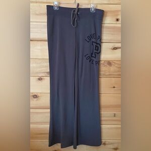 Pink Victoria’s Secret Lounge Pants in Gray. Tall Girl Sleepwear Pajama Bottoms